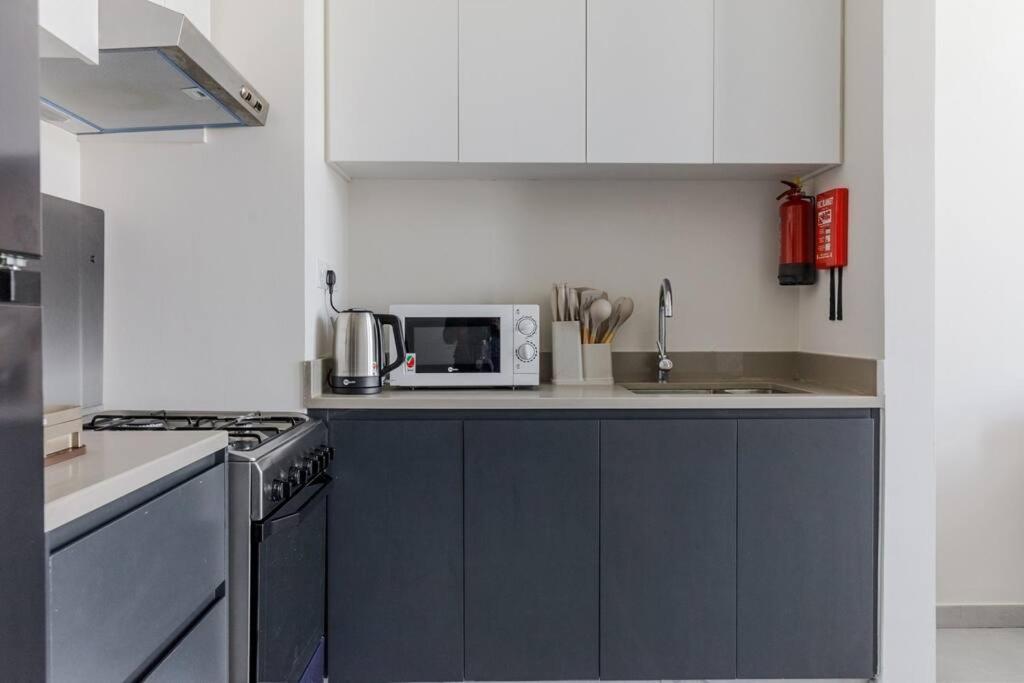 Sahab - Solo 1Br Apt In Al Jada Charjah Extérieur photo
